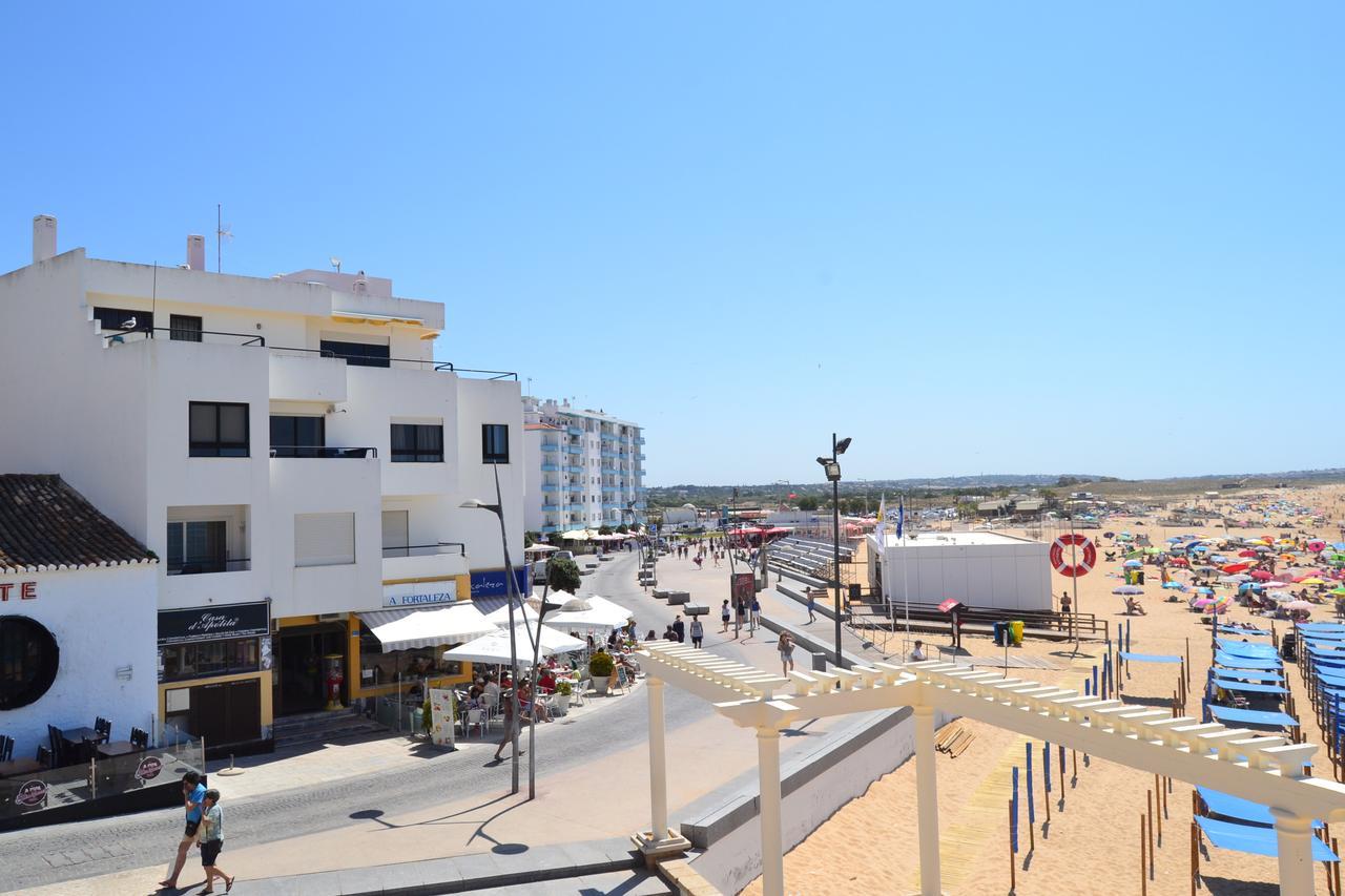 Apartamento Pe Na Areia, Armação de Pêra Zewnętrze zdjęcie